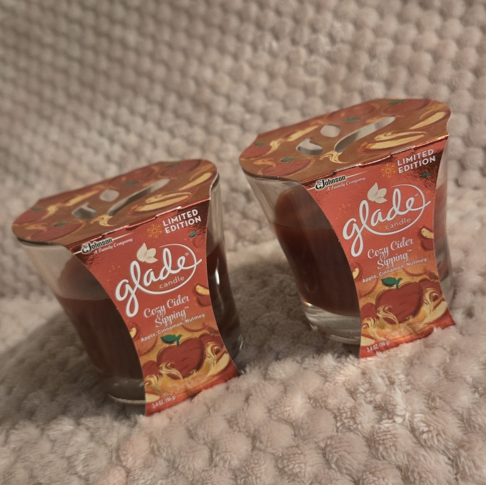 2 Cozy Cider Sipping Candle Set Limited Edition Glade Pack